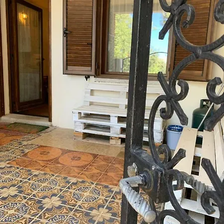 Tanaunella Il Camino Διαμέρισμα Budoni